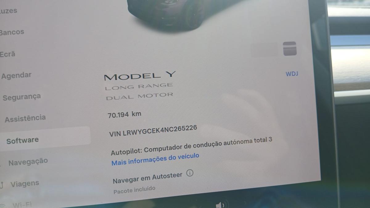 tesla-model-y-2022-eletrico-0cc