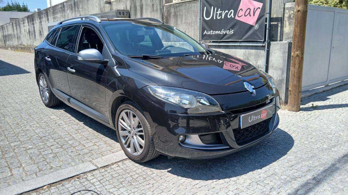 renault-megane-sport-tourer-2010-diesel-1461cc