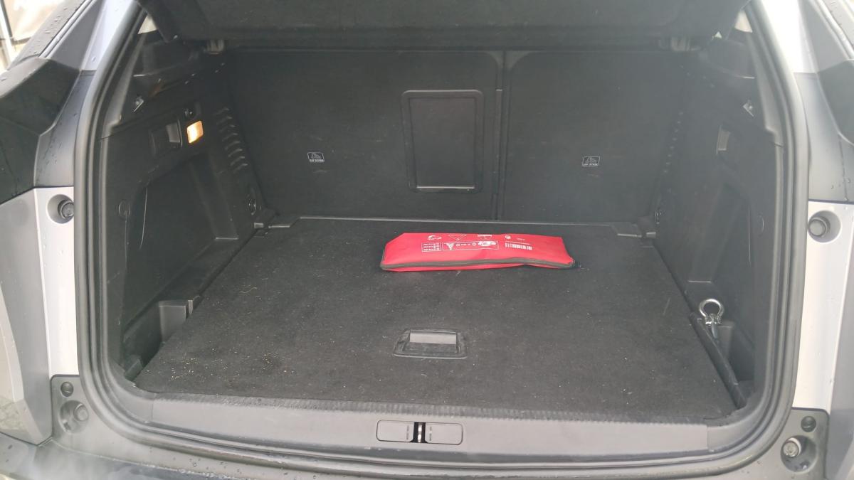 peugeot-3008-2019-diesel-1499cc