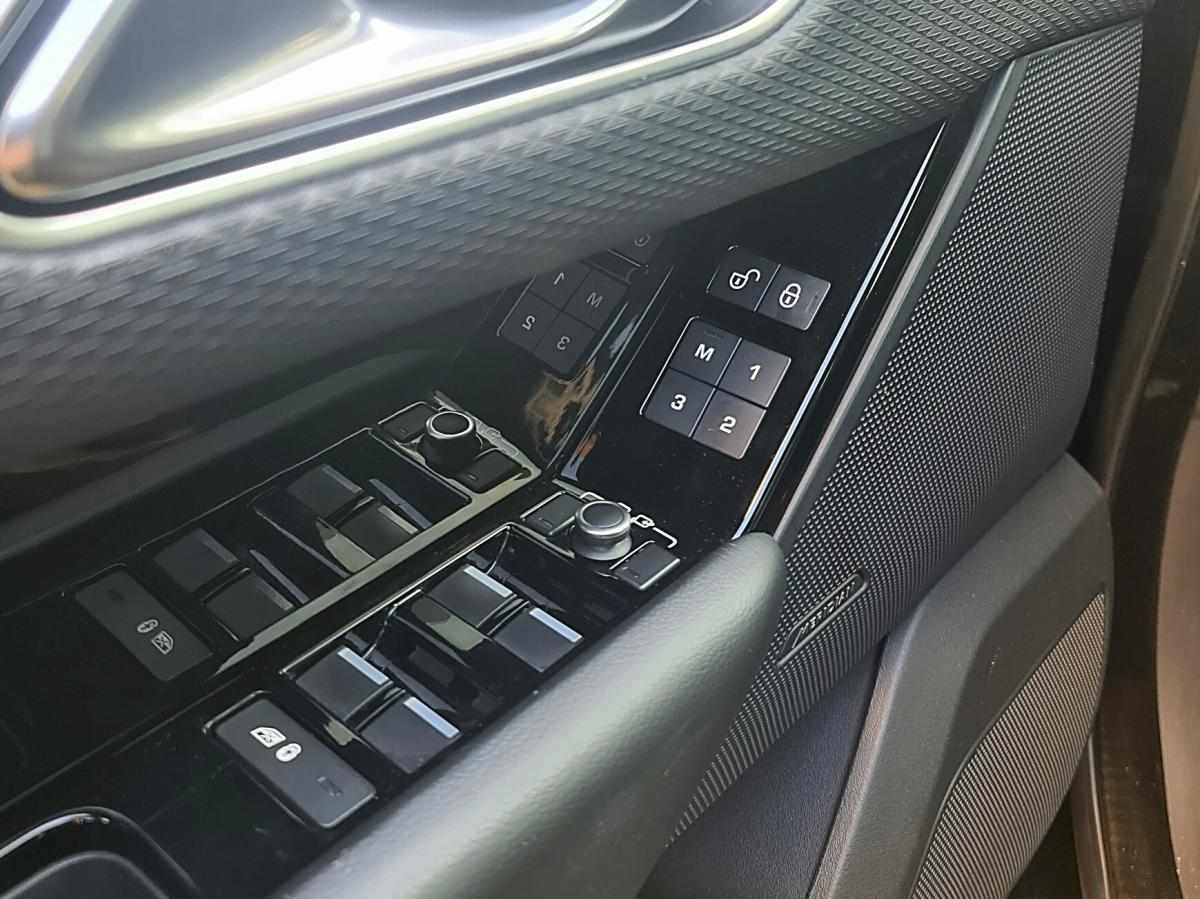 land-rover-range-rover-velar-2017-diesel-1999cc