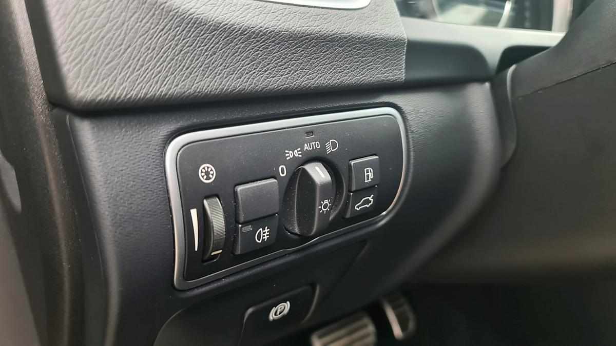volvo-v60-d6-plug-in-hybrid-awd-2-4-2015-diesel-2400cc