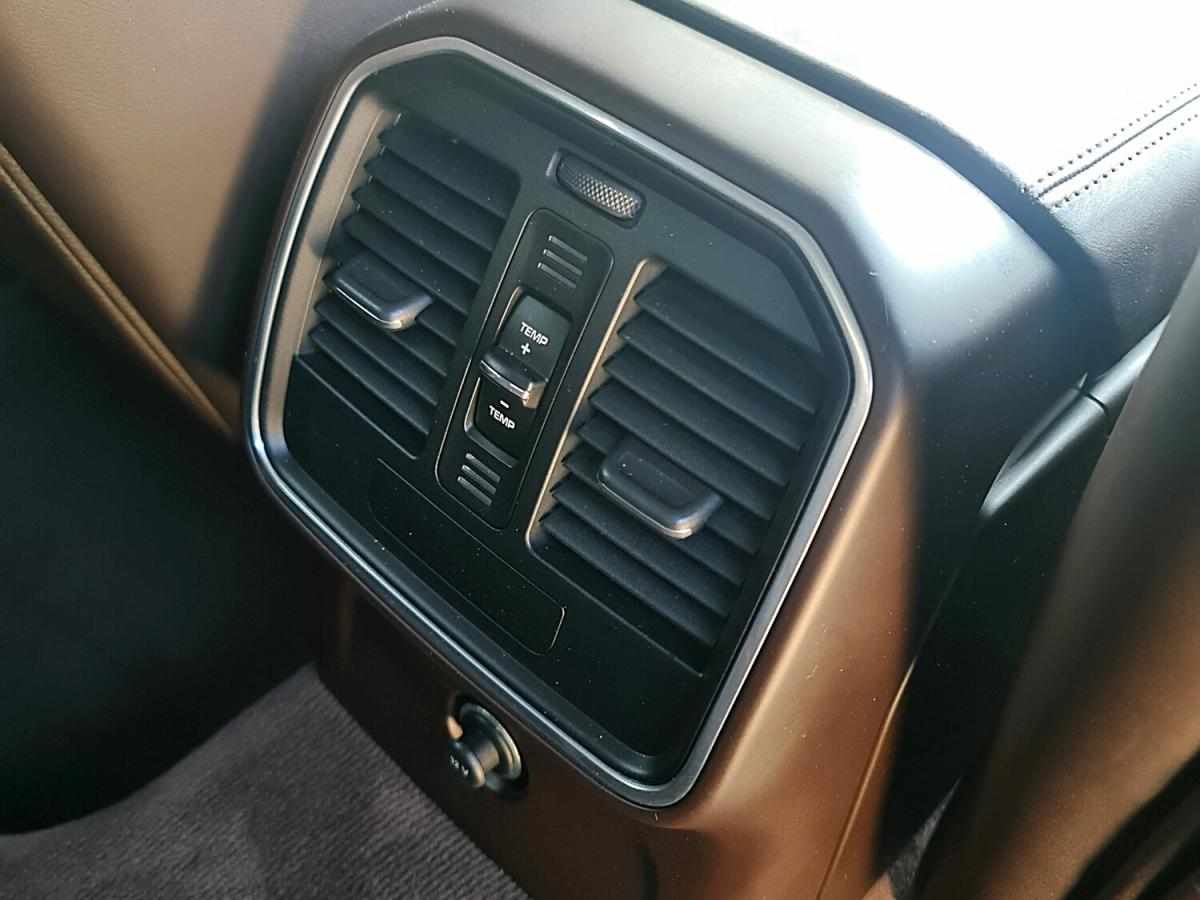 porsche-macan-turbo-3-6-v6-2015-gasolina-3604cc