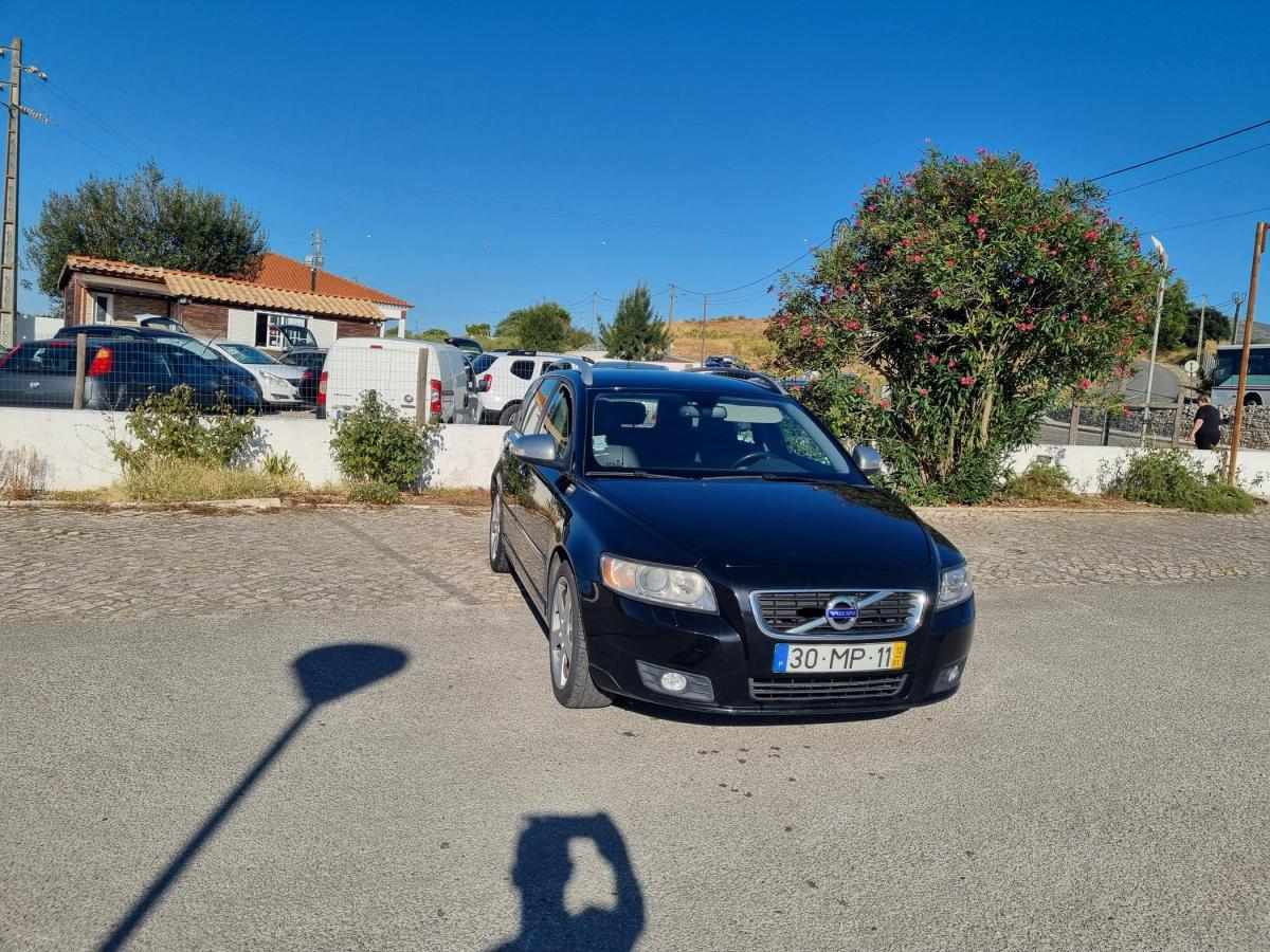 volvo-v50-2012-diesel-1560cc