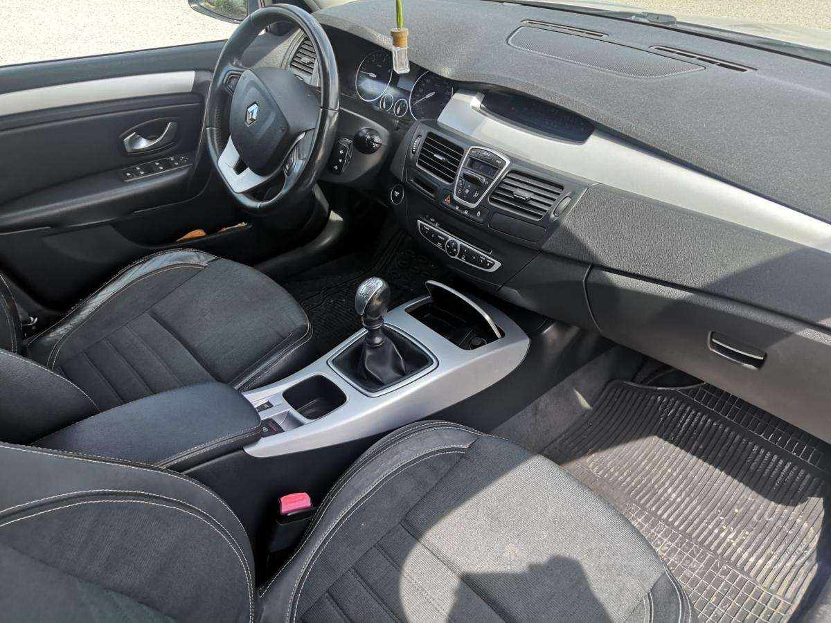 renault-laguna-break-2008-diesel-2000cc
