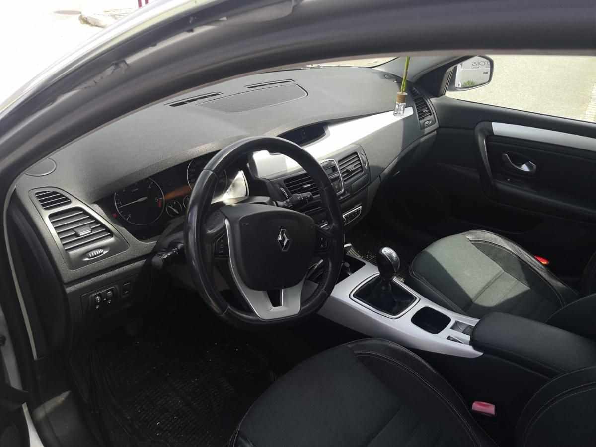 renault-laguna-break-2008-diesel-2000cc