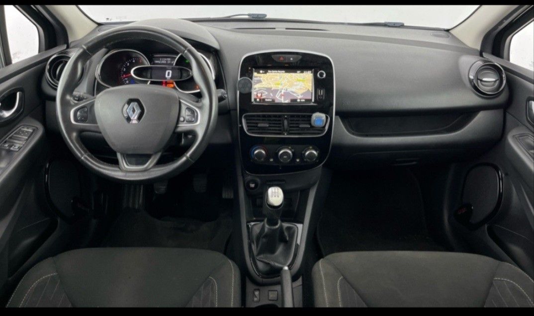 renault-clio-sport-tourer-2019-diesel-1461cc