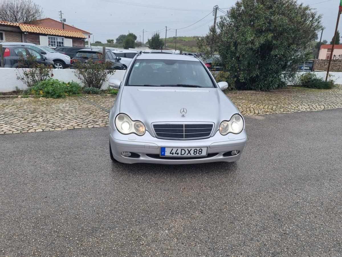 mercedes-benz-classe-c-2003-diesel-2200cc