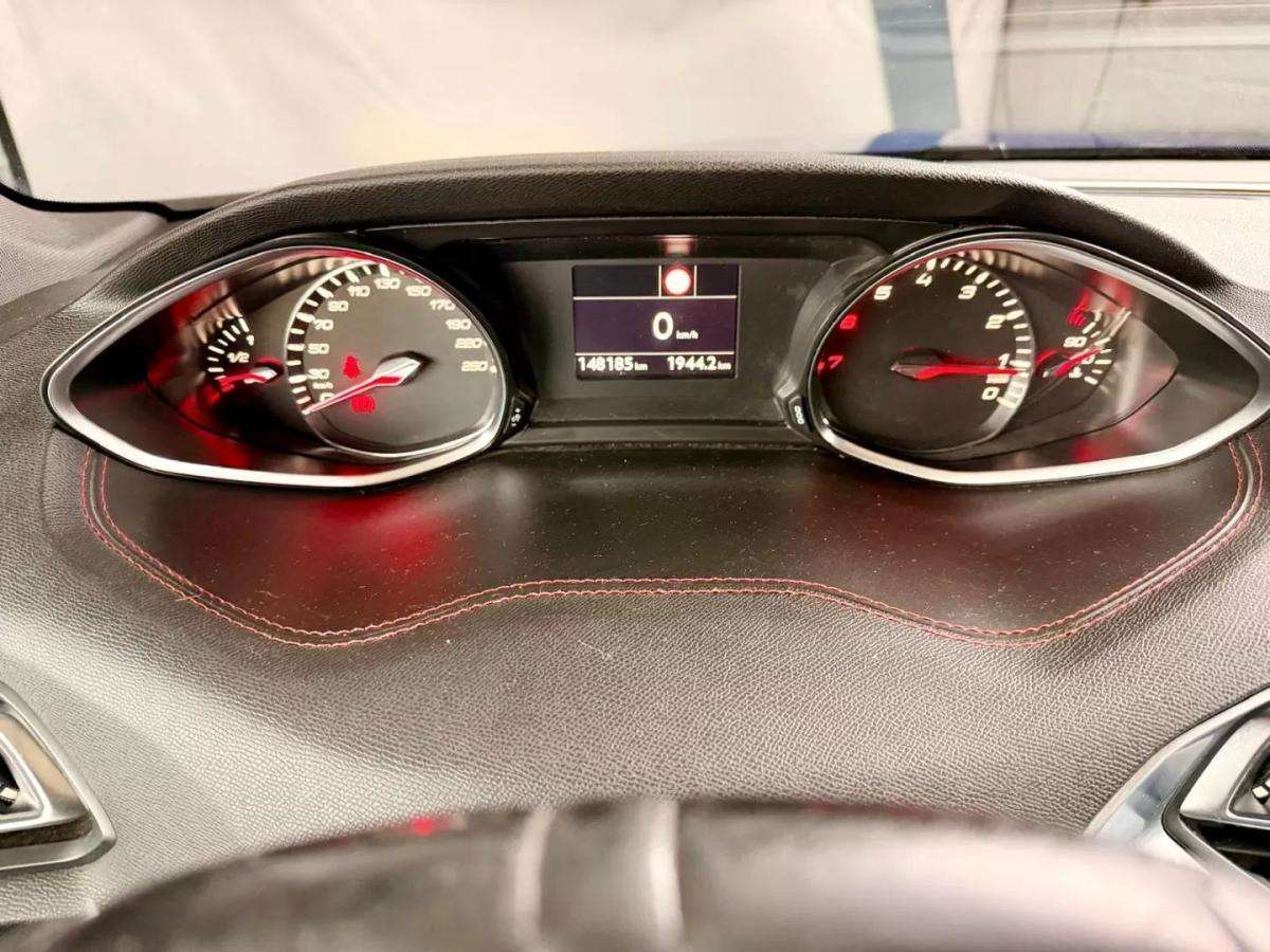 peugeot-308-2018-gasolina-1199cc