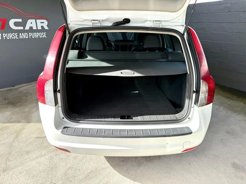 volvo-v50-2008-diesel-1560cc