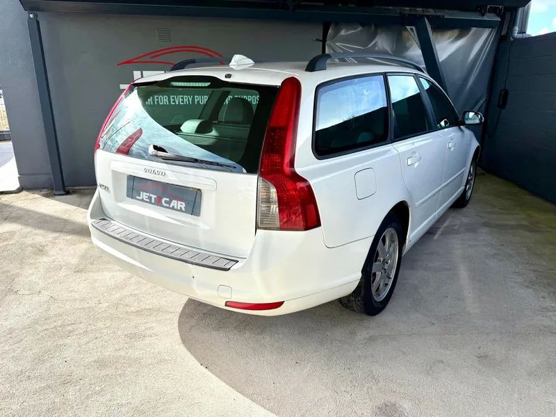 volvo-v50-2008-diesel-1560cc