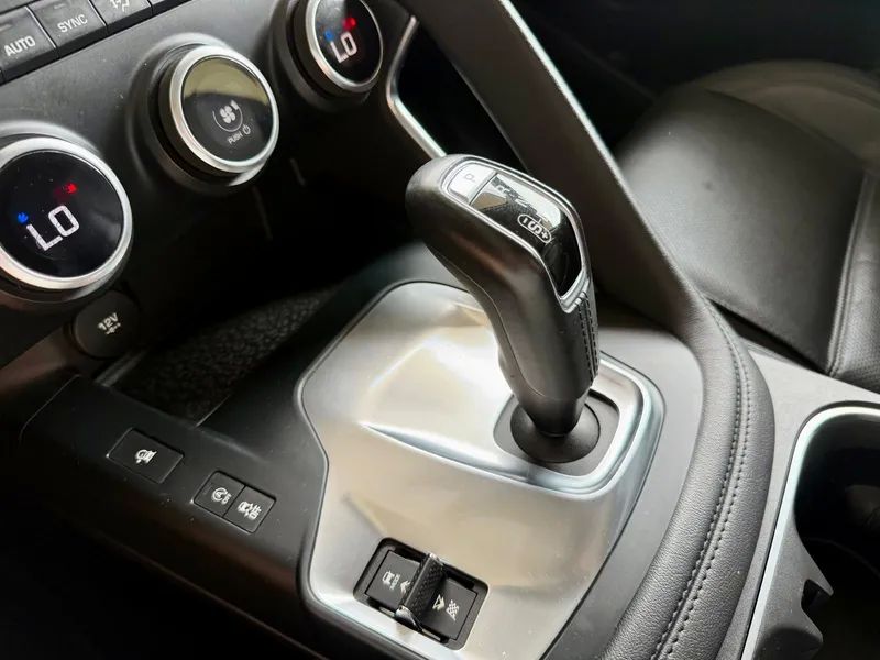 jaguar-e-pace-2018-diesel-1999cc