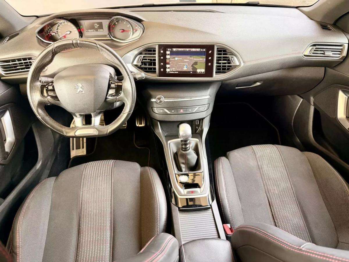 peugeot-308-2017-gasolina-1199cc