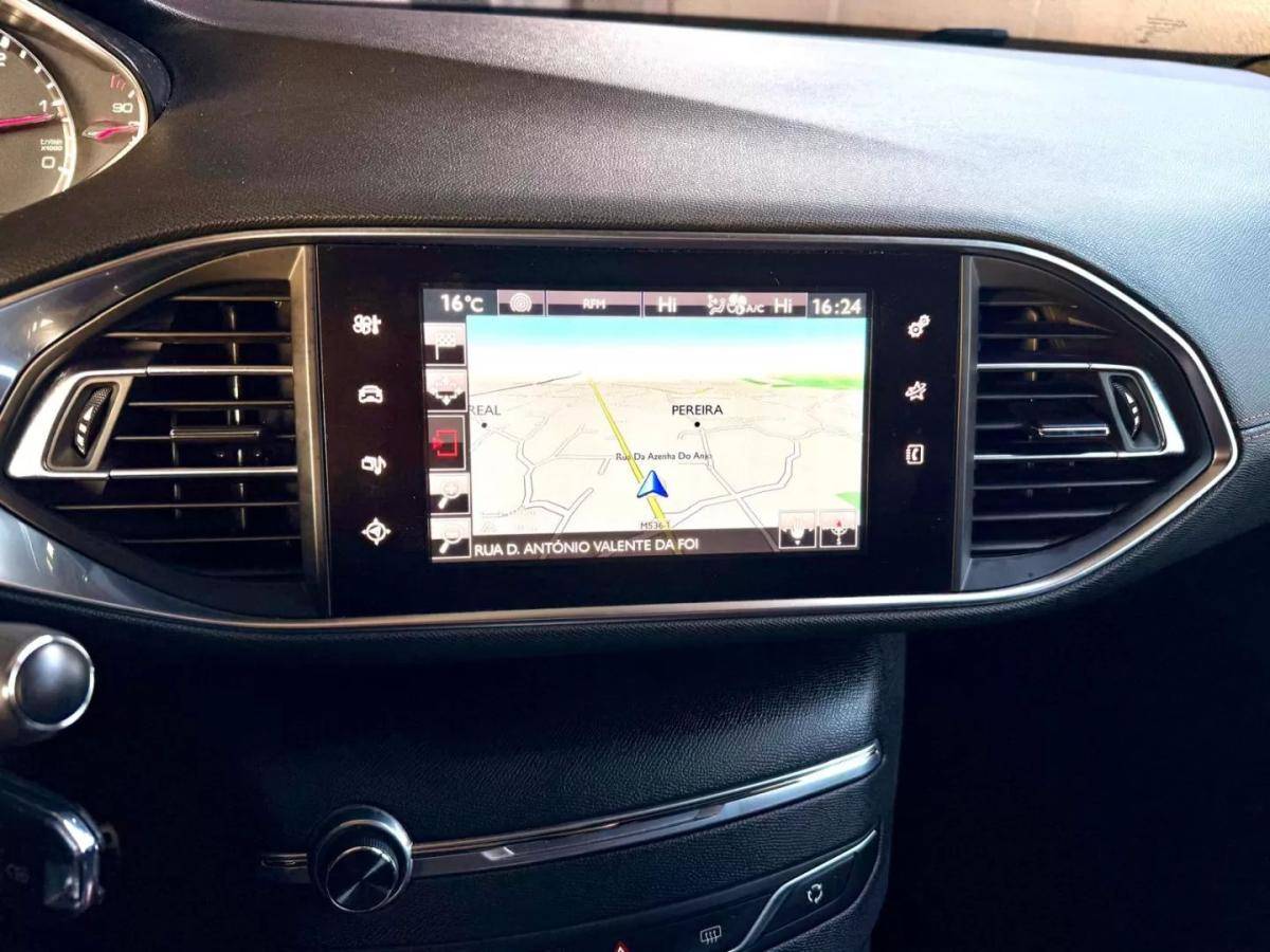peugeot-308-sw-2015-diesel-1997cc