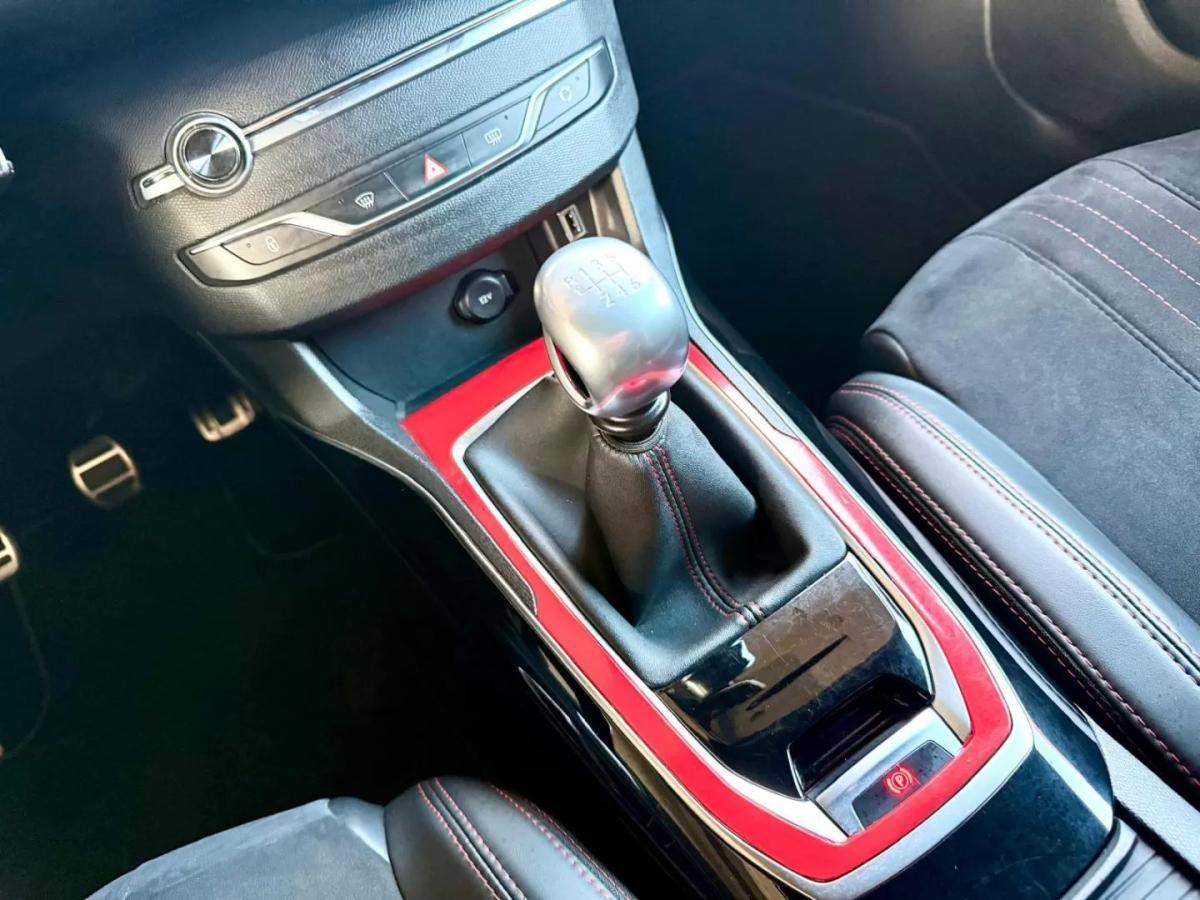peugeot-308-sw-2015-diesel-1997cc