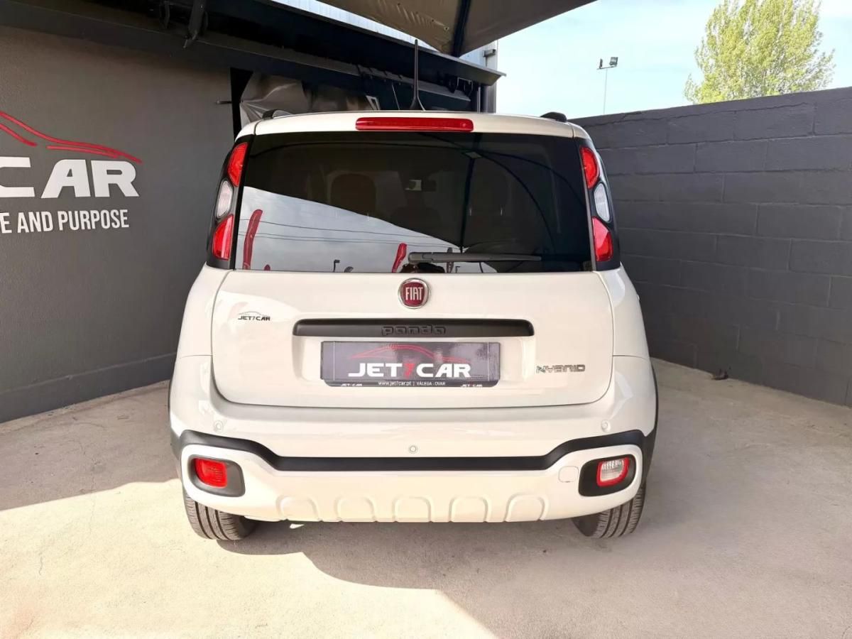 fiat-panda-2024-hibrido-a-gasolina-999cc