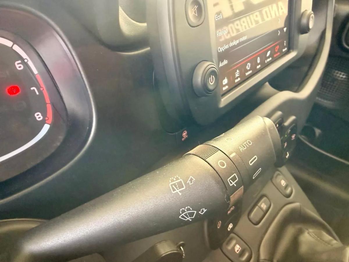 fiat-panda-2024-hibrido-a-gasolina-999cc