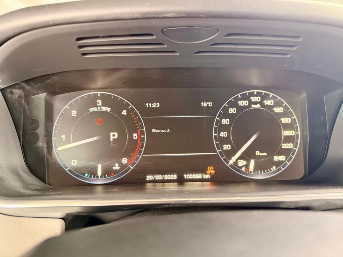 land-rover-range-rover-sport-2016-diesel-2993cc