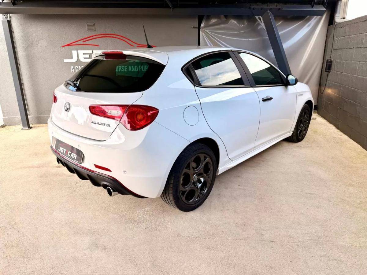 alfa-romeo-giulietta-2017-diesel-1956cc
