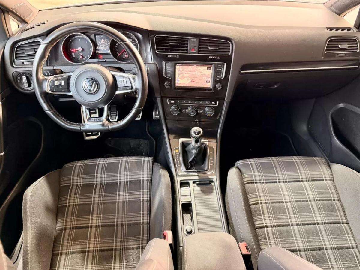 volkswagen-golf-2016-diesel-1968cc