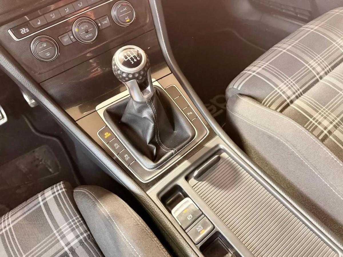 volkswagen-golf-2016-diesel-1968cc