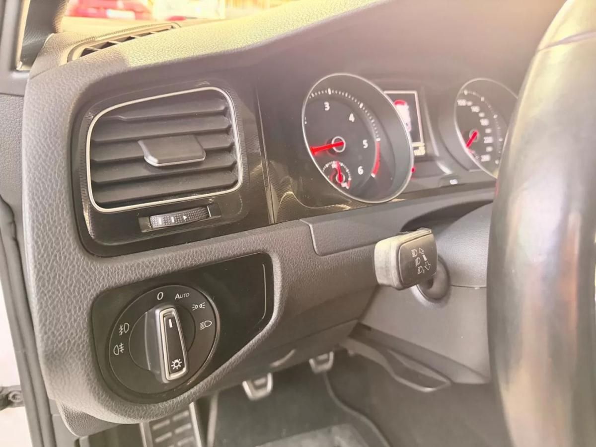 volkswagen-golf-2016-diesel-1968cc