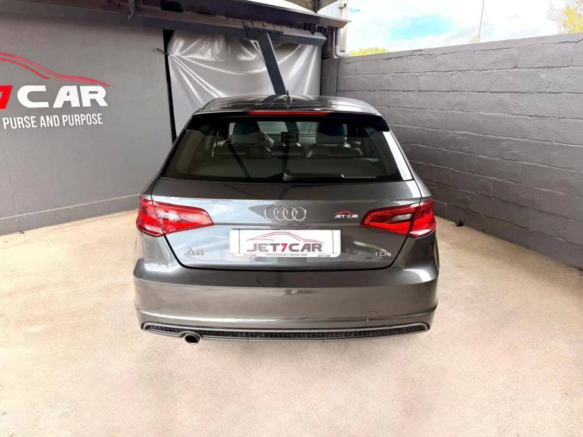 audi-a3-sportback-2015-diesel-1598cc