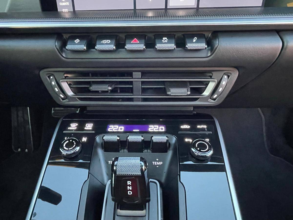 porsche-992-2019-gasolina-2981cc