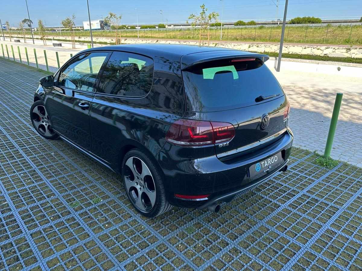 volkswagen-golf-2009-gasolina-1984cc