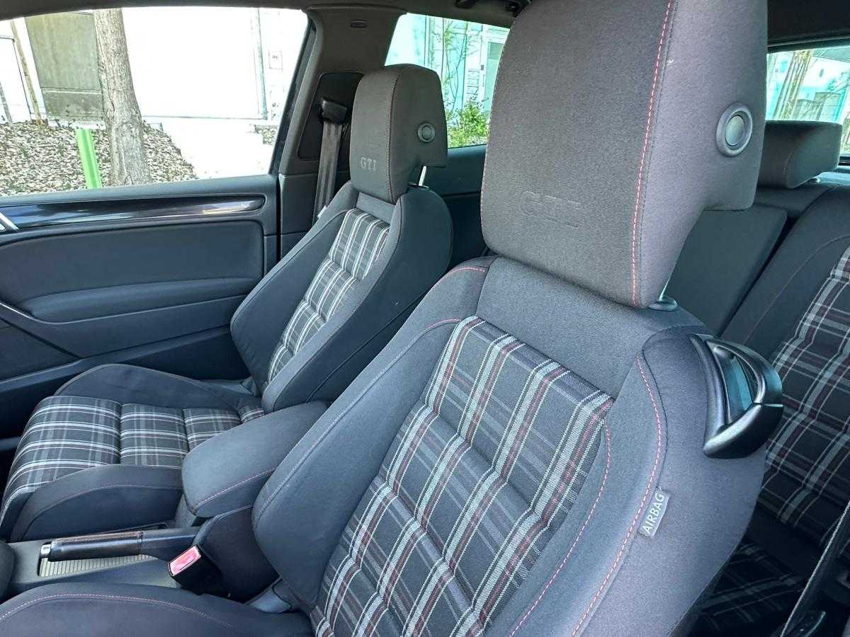 volkswagen-golf-2009-gasolina-1984cc