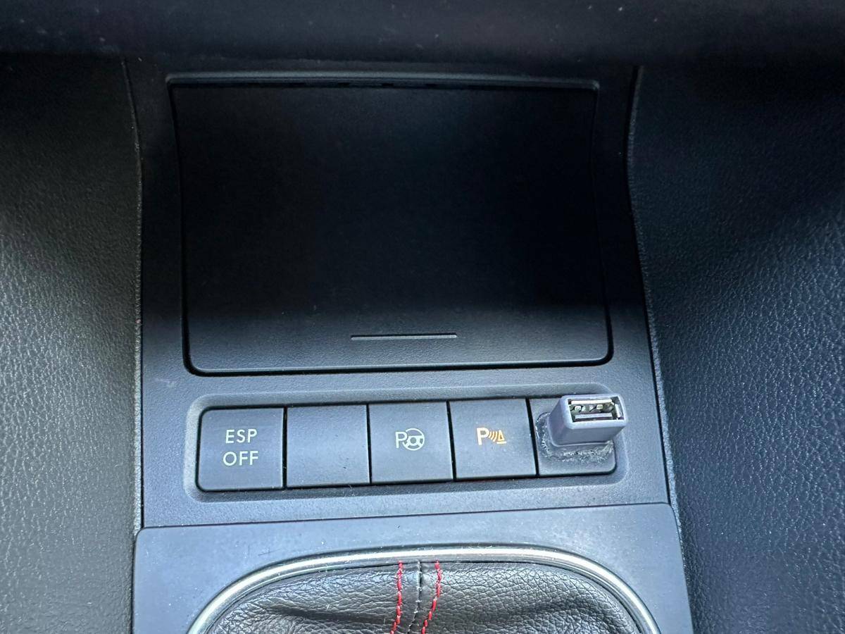 volkswagen-golf-2009-gasolina-1984cc