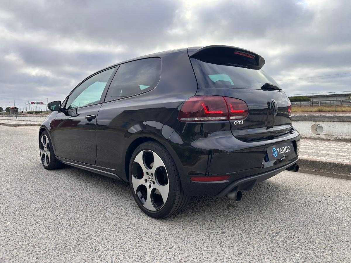 volkswagen-golf-2009-gasolina-1984cc