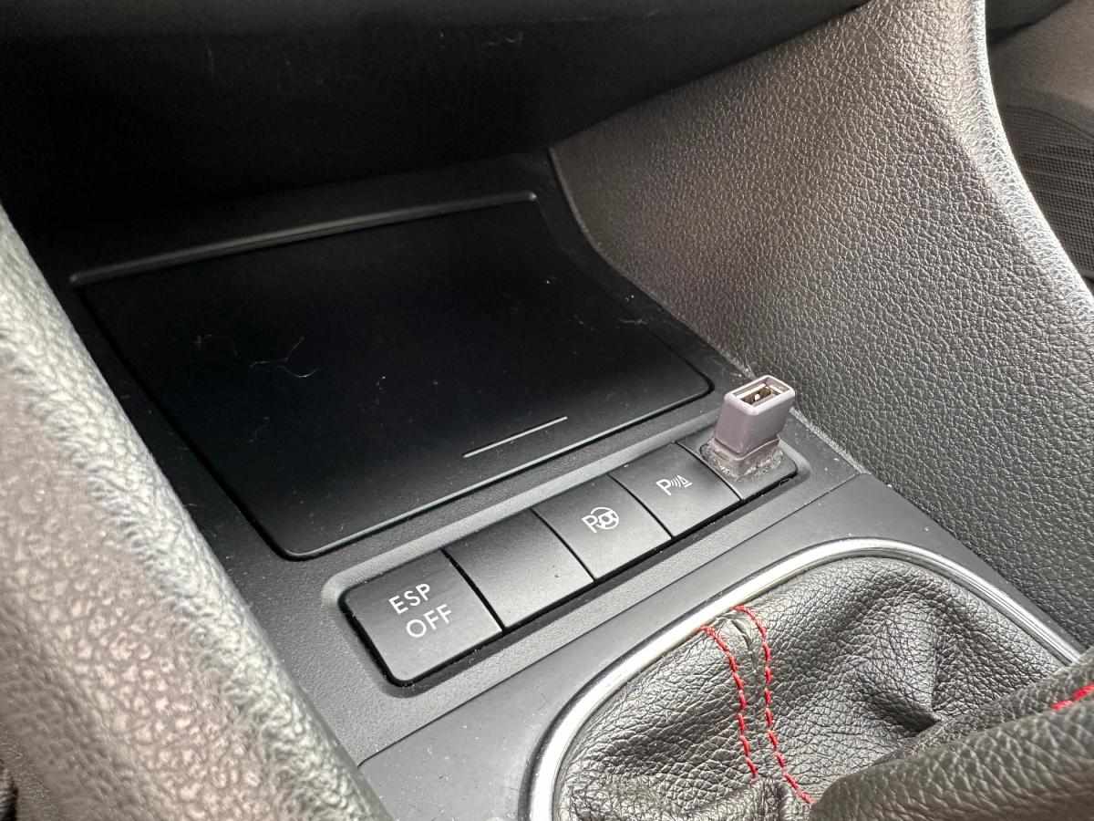 volkswagen-golf-2009-gasolina-1984cc