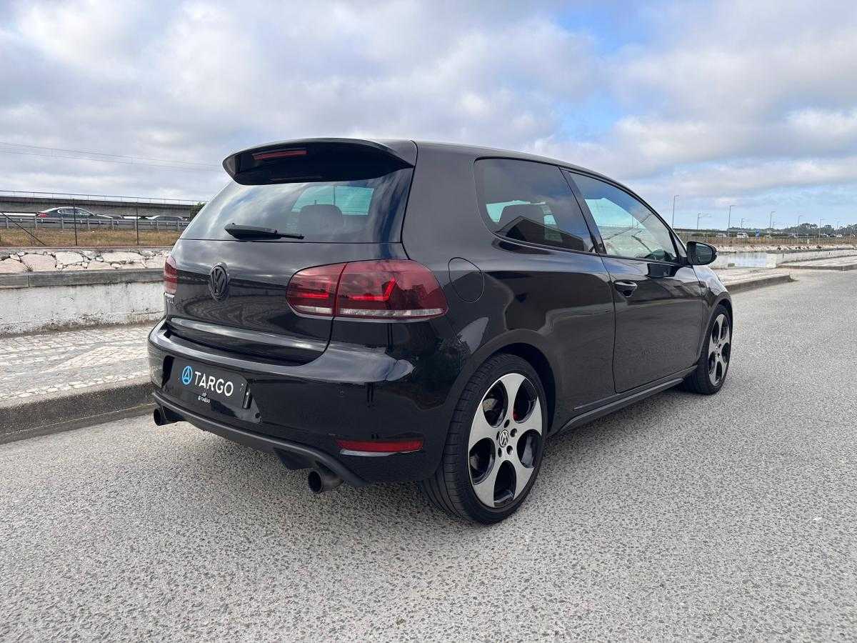 volkswagen-golf-2009-gasolina-1984cc