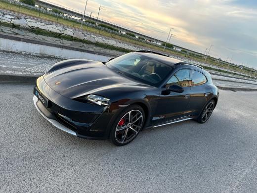 porsche-taycan-2023-eletrico-500cc