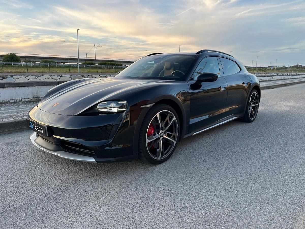 porsche-taycan-2023-eletrico-500cc