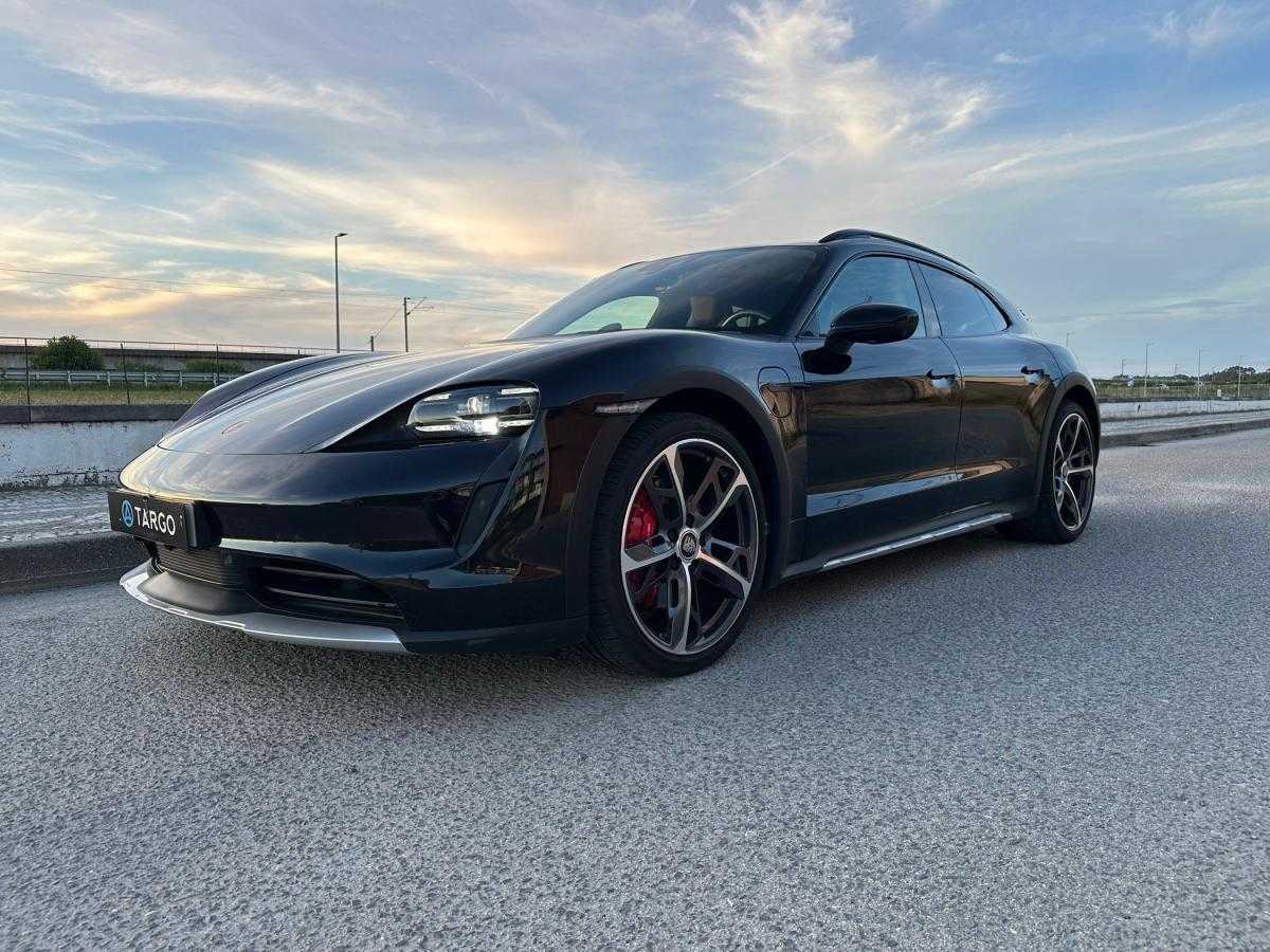 porsche-taycan-2023-eletrico-500cc