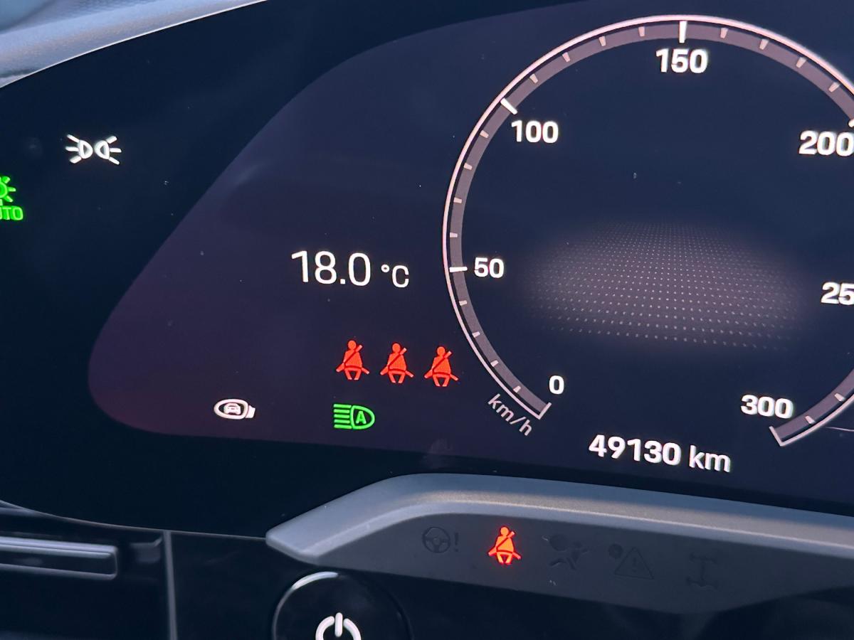 porsche-taycan-2023-eletrico-500cc