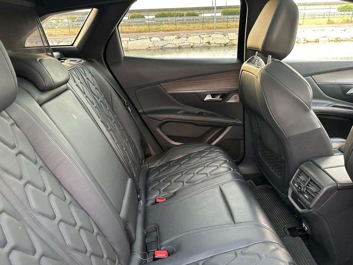 peugeot-3008-2021-hibrido-a-gasolina-1598cc