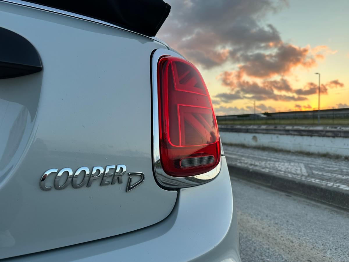 mini-cabrio-2019-diesel-1496cc