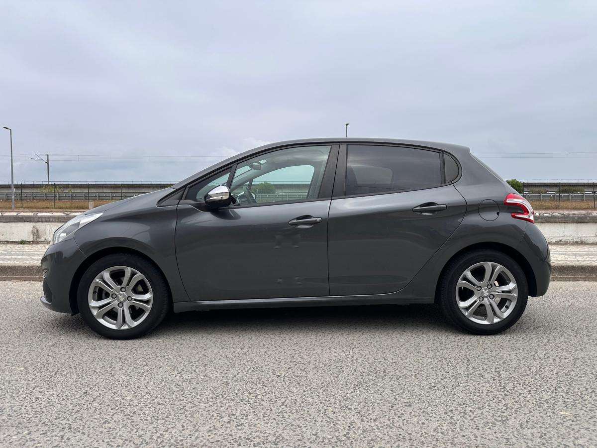 peugeot-208-2015-diesel-1398cc