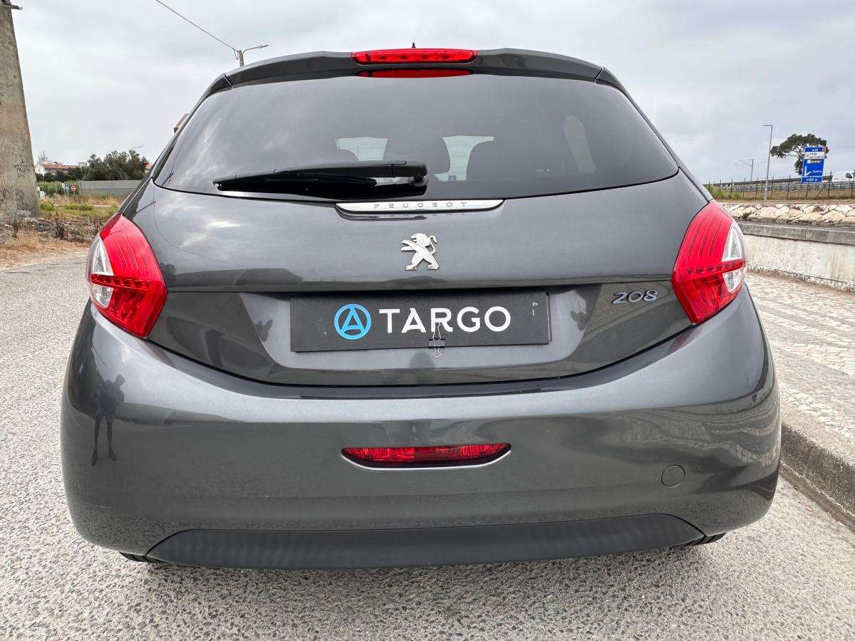 peugeot-208-2015-diesel-1398cc