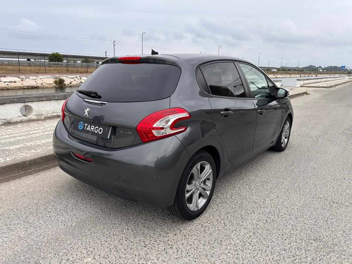 peugeot-208-2015-diesel-1398cc