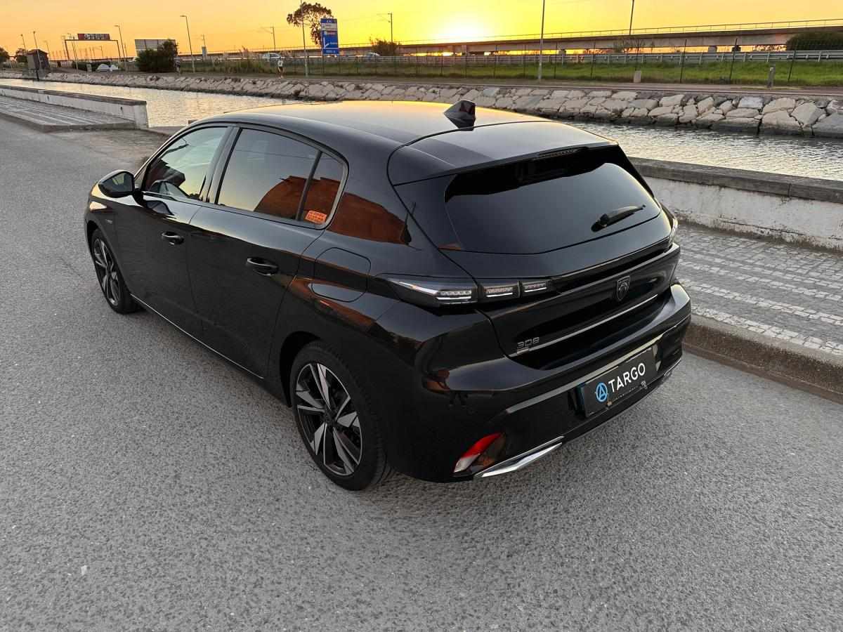 peugeot-308-2022-hibrido-a-gasolina-1598cc