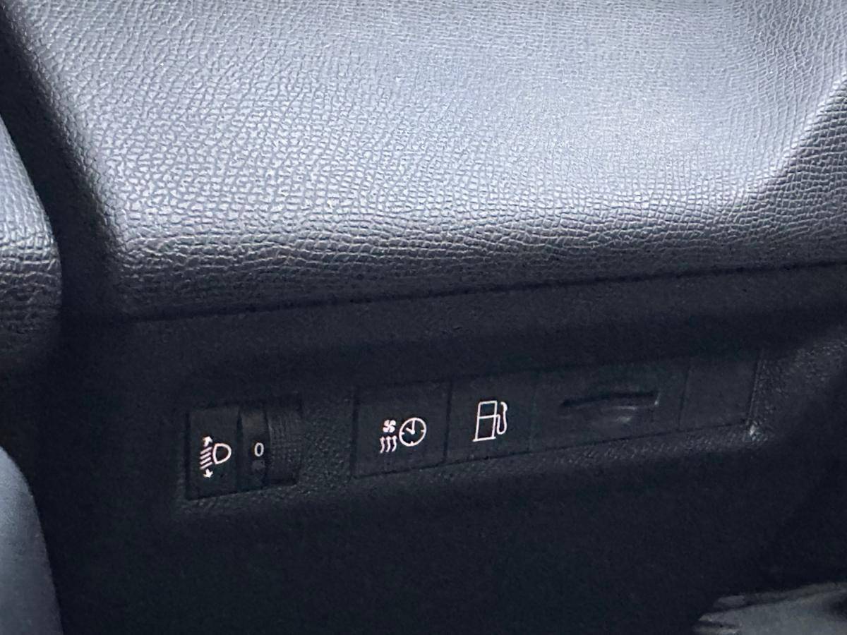 peugeot-308-2022-hibrido-a-gasolina-1598cc