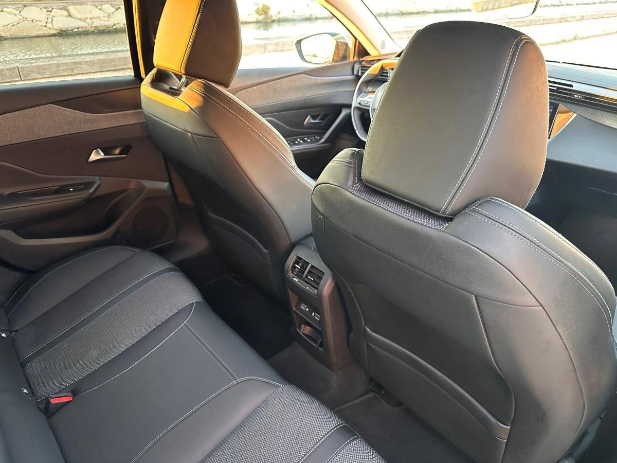 peugeot-308-2022-hibrido-a-gasolina-1598cc