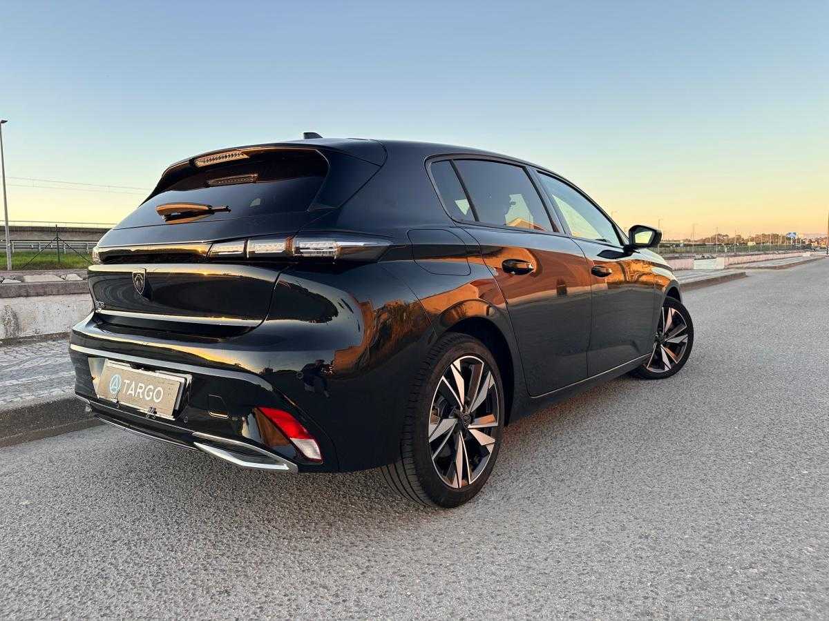 peugeot-308-2022-hibrido-a-gasolina-1598cc