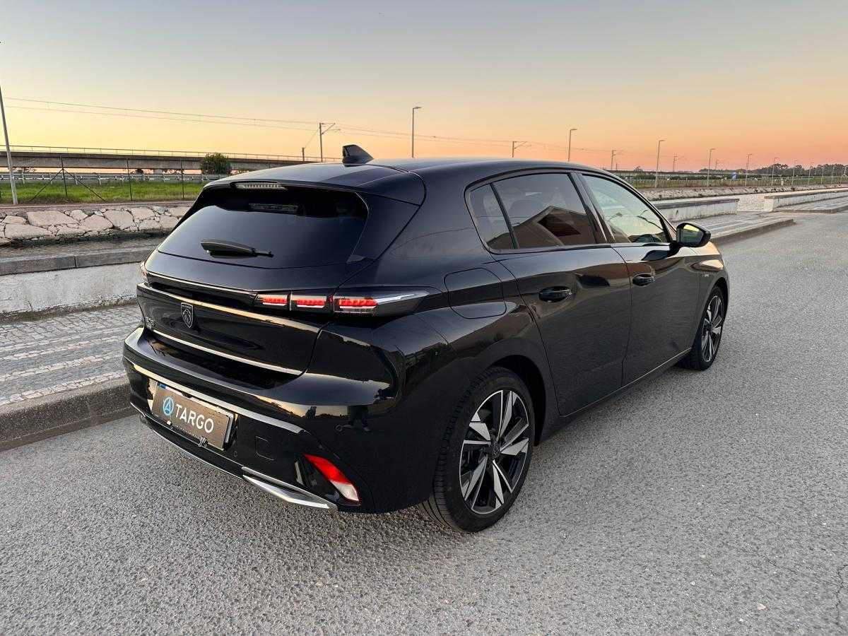 peugeot-308-2022-hibrido-a-gasolina-1598cc
