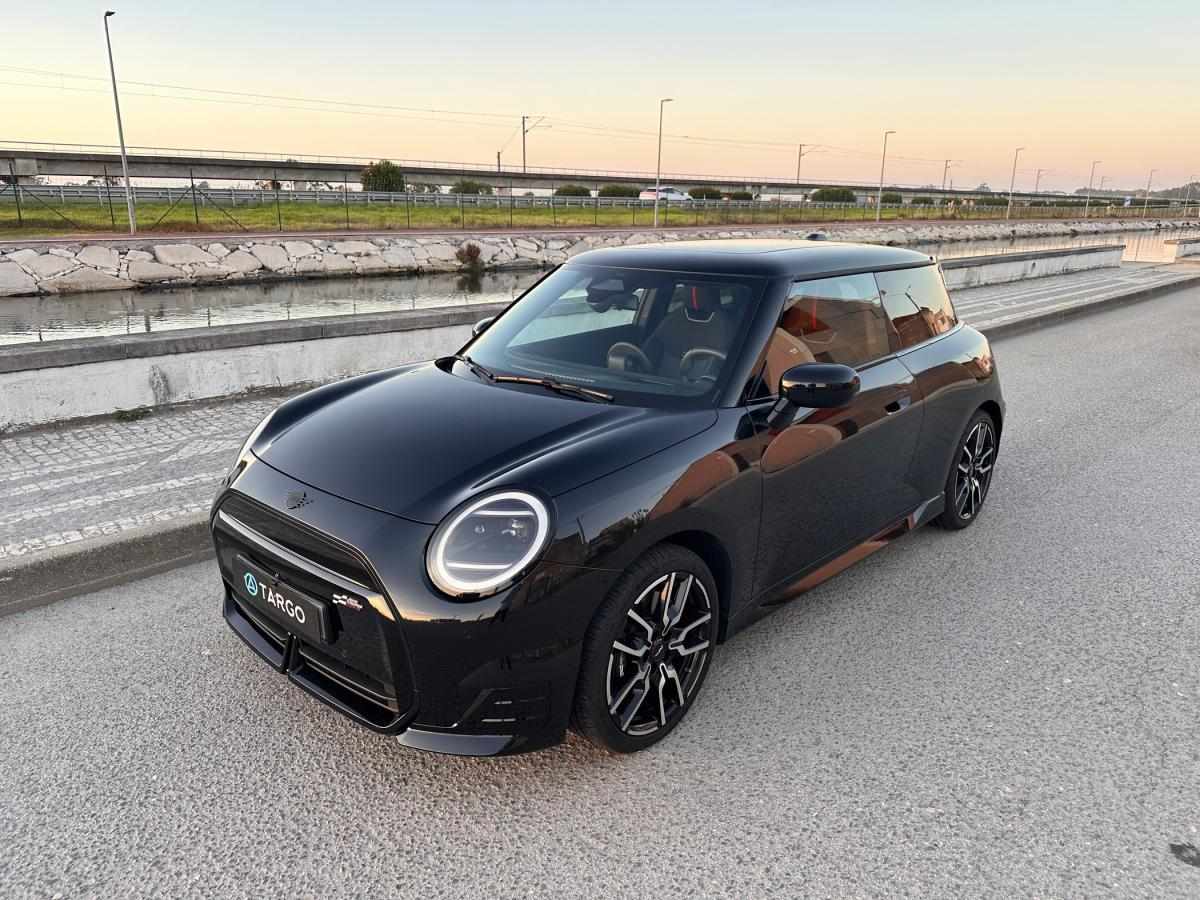mini-cooper-2024-eletrico-0cc