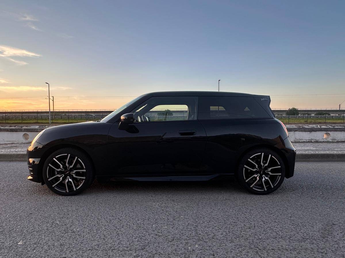 mini-cooper-2024-eletrico-0cc