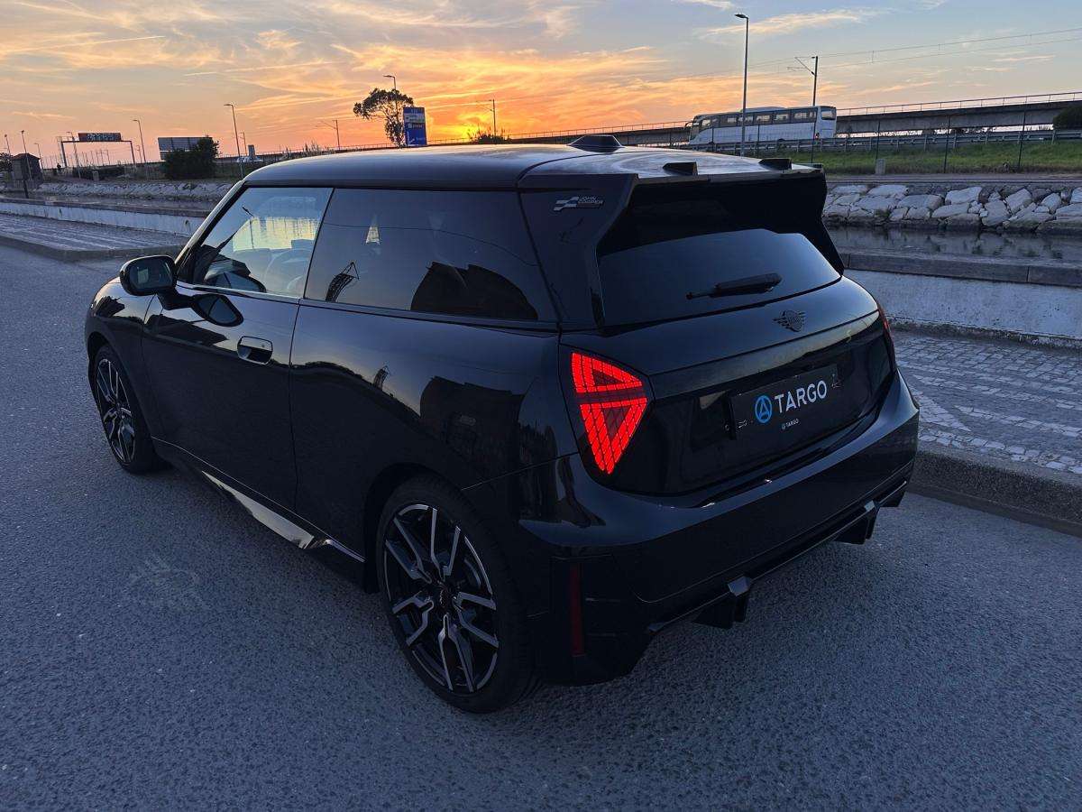 mini-cooper-2024-eletrico-0cc